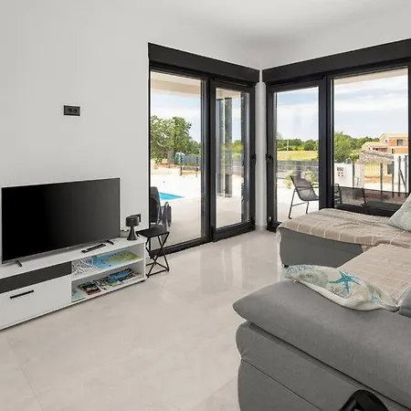 Vitanoa By Guide Villa *